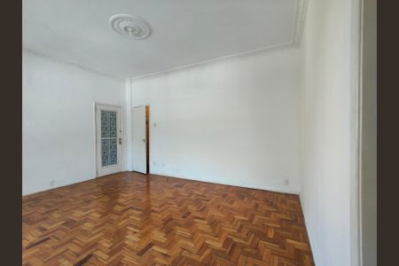 Apartamento para alugar com 85m², 2 quartos e sem vagaSala