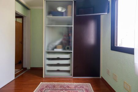 Apartamento à venda com 96m², 2 quartos e 2 vagasSuíte 2