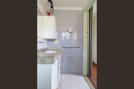 Apartamento à venda com 96m², 2 quartos e 2 vagasSuíte 2 - Banheiro