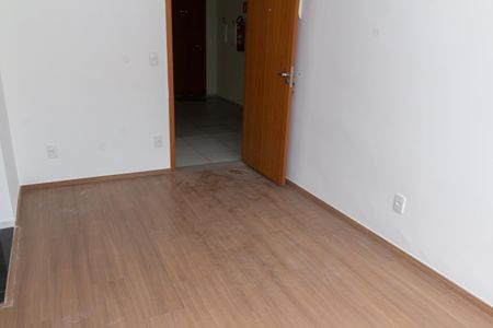 Apartamento para alugar com 44m², 2 quartos e sem vaga Apartamento para alugar com 44m², 2 quartos e sem vagaSala