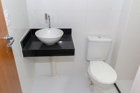 Apartamento para alugar com 44m², 2 quartos e sem vaga Apartamento para alugar com 44m², 2 quartos e sem vagaBanheiro