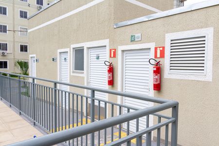 Apartamento para alugar com 44m², 2 quartos e sem vaga Apartamento para alugar com 44m², 2 quartos e sem vagaBanheiro Social