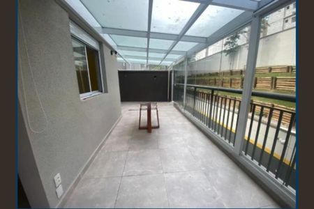 Apartamento à venda com 70m², 2 quartos e 1 vagaFoto 01