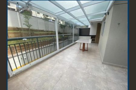 Apartamento à venda com 70m², 2 quartos e 1 vagaFoto 01