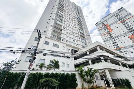 Apartamento à venda com 47m², 2 quartos e 1 vagaFachada e portaria