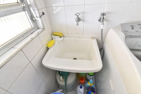 Apartamento à venda com 47m², 1 quarto e sem vagaÁrea de serviço