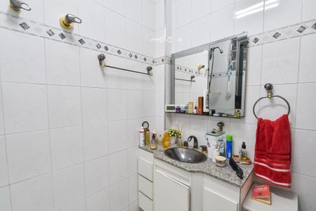 Apartamento à venda com 47m², 1 quarto e sem vagaBanheiro