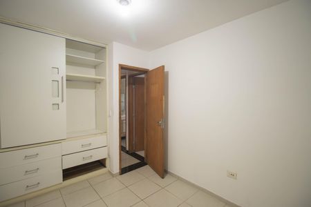 Quarto 2 de apartamento para alugar com 2 quartos, 65m² em Alcantara, São Gonçalo