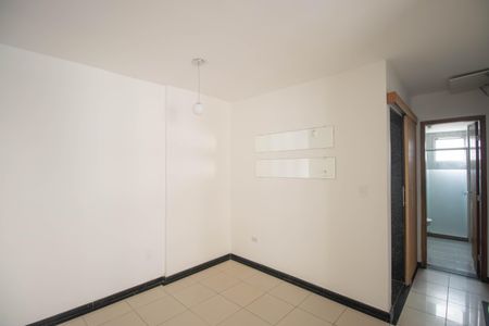 Sala de apartamento para alugar com 2 quartos, 65m² em Alcantara, São Gonçalo