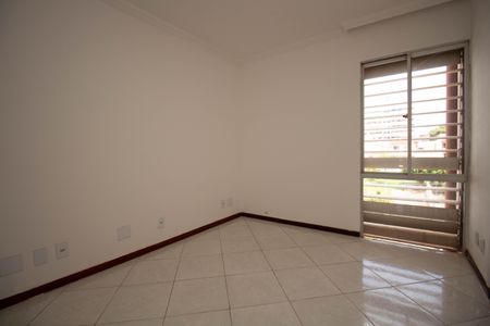 Apartamento para alugar com 92m², 3 quartos e sem vaga Apartamento para alugar com 92m², 3 quartos e sem vagaSuíte