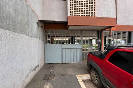 Apartamento para alugar com 92m², 3 quartos e sem vaga Apartamento para alugar com 92m², 3 quartos e sem vagaFachada