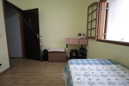 Casa à venda com 150m², 3 quartos e 2 vagasQuarto 1