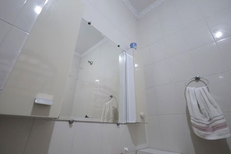 Casa à venda com 150m², 3 quartos e 2 vagasBanheiro 2