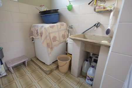 Casa à venda com 150m², 3 quartos e 2 vagasÁrea de Serviço