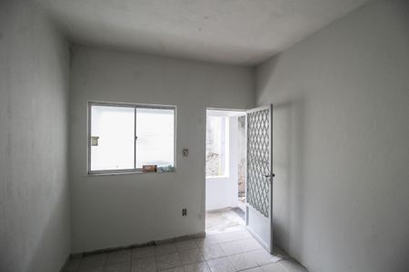 Casa para alugar com 72m², 2 quartos e 1 vagaSala