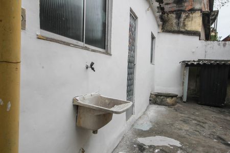 Casa para alugar com 72m², 2 quartos e 1 vagaÁrea de Serviço