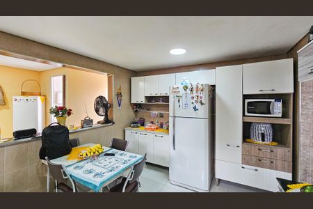 Casa à venda com 260m², 6 quartos e 1 vagaCozinha