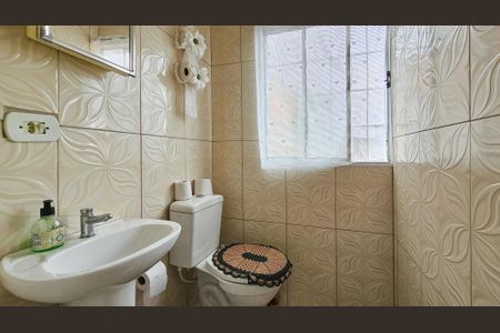 Casa à venda com 260m², 6 quartos e 1 vagaLavabo