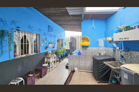 Casa à venda com 260m², 6 quartos e 1 vagaÁrea de serviço