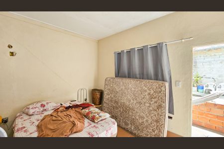 Casa à venda com 260m², 6 quartos e 1 vagaQuarto