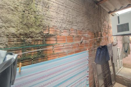 Casa à venda com 140m², 4 quartos e 1 vagaVista