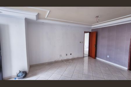 Apartamento para alugar com 80m², 2 quartos e 1 vagaSala