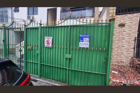 Apartamento para alugar com 80m², 2 quartos e 1 vagaFrente Do Imóvel Plaquinha 