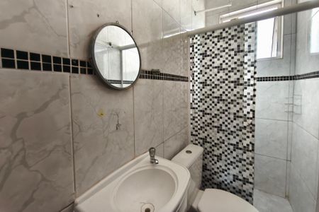 Casa à venda com 200m², 2 quartos e 4 vagas Casa à venda com 200m², 2 quartos e 4 vagasBanheiro Social