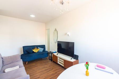 Sala  de apartamento para alugar com 2 quartos, 70m² em Umuarama, Osasco
