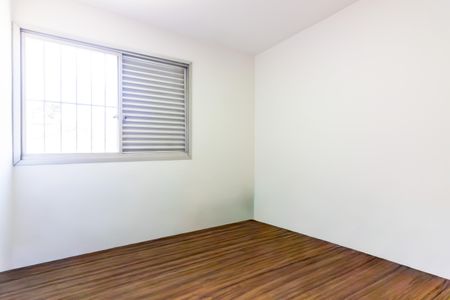 Quarto 1 de apartamento para alugar com 2 quartos, 70m² em Umuarama, Osasco