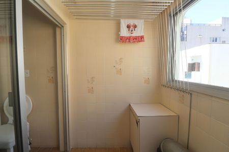 Apartamento para alugar com 80m², 2 quartos e 1 vagaÁrea de Serviço