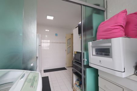 Apartamento à venda com 58m², 2 quartos e 1 vagaÁrea de Serviço