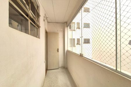 Apartamento para alugar com 128m², 2 quartos e sem vaga Apartamento para alugar com 128m², 2 quartos e sem vagaÁrea de Serviço
