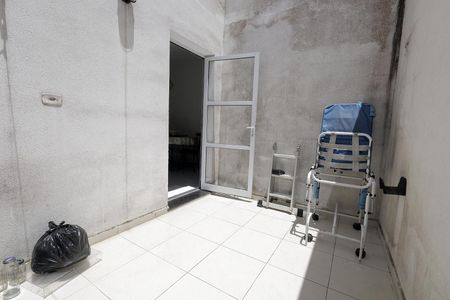 Apartamento para alugar com 63m², 2 quartos e 1 vagaQuintal