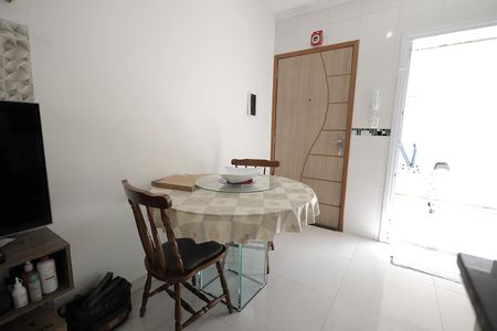 Sala de apartamento para alugar com 2 quartos, 63m² em Vila Pires, Santo André