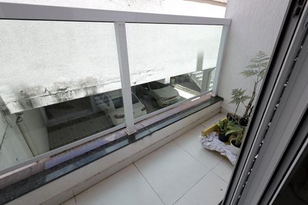 Apartamento para alugar com 63m², 2 quartos e 1 vagaSacada