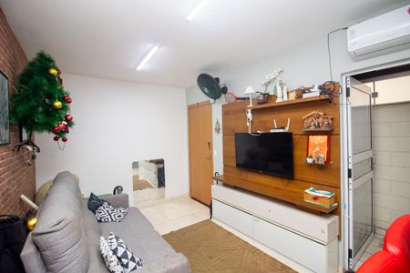 Sala de apartamento à venda com 2 quartos, 74m² em Bom Jesus, Contagem
