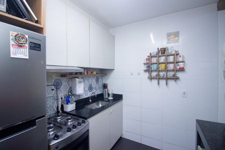 Apartamento à venda com 74m², 2 quartos e 1 vagaCozinha