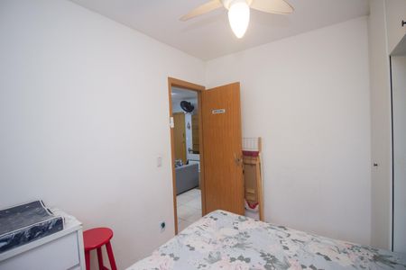 Apartamento à venda com 74m², 2 quartos e 1 vagaQuarto 2