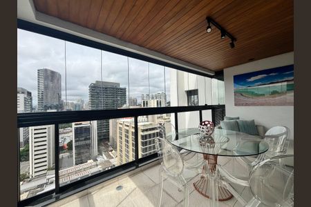 Apartamento para alugar com 89m², 1 quarto e 1 vaga Apartamento para alugar com 89m², 1 quarto e 1 vagaVaranda