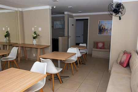 Apartamento para alugar com 26m², 1 quarto e sem vagaÁrea comum - Salão de festas