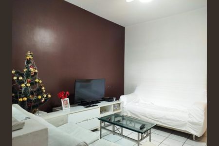 Casa para alugar com 117m², 2 quartos e 1 vagaSala