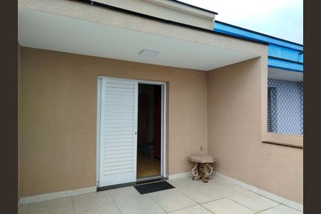 Casa para alugar com 117m², 2 quartos e 1 vagaVaranda 