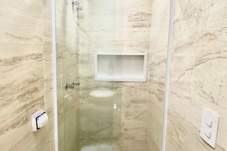 Apartamento para alugar com 140m², 3 quartos e 2 vagasBanheiro de serviço