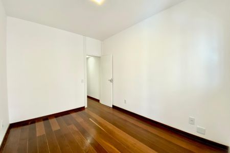 Apartamento para alugar com 140m², 3 quartos e 2 vagasQuarto 1