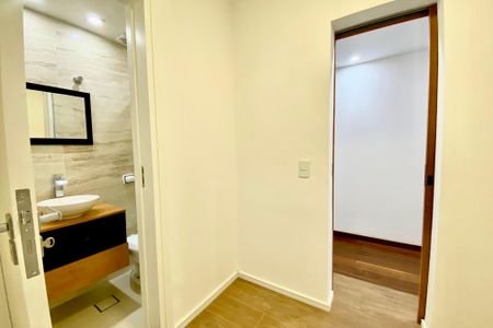 Apartamento para alugar com 140m², 3 quartos e 2 vagasQuarto de Serviço