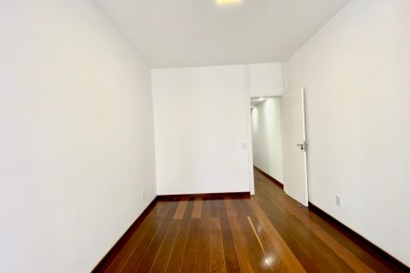 Apartamento para alugar com 140m², 3 quartos e 2 vagasQuarto 1