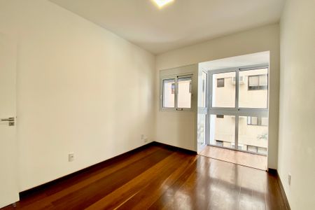 Apartamento para alugar com 140m², 3 quartos e 2 vagasQuarto 1