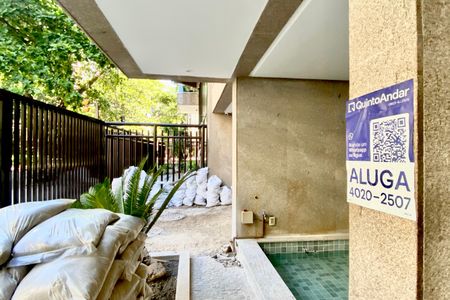 Apartamento para alugar com 140m², 3 quartos e 2 vagasPlaca 