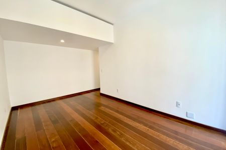 Apartamento para alugar com 140m², 3 quartos e 2 vagasSuite 